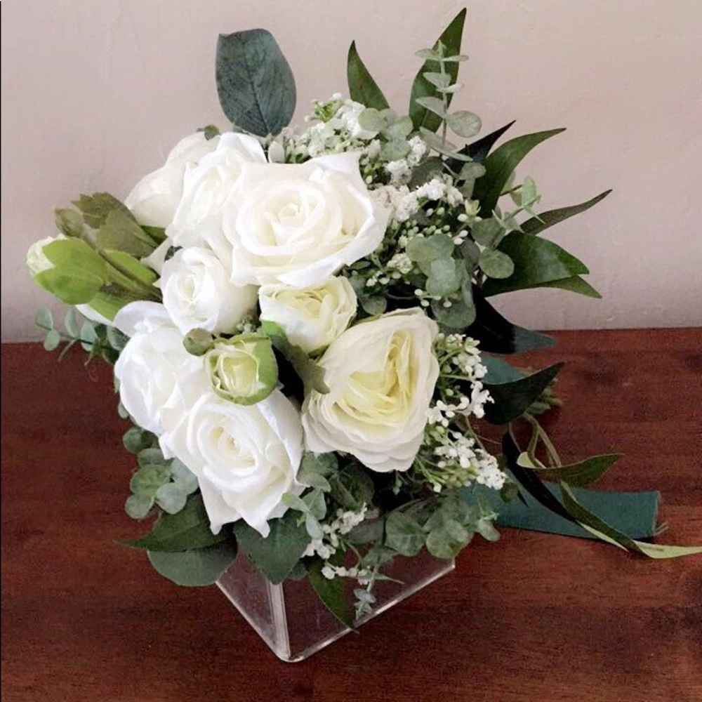 wedding flowers, wedding bouquet